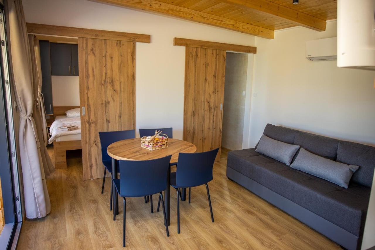 Hotel Wine Camp Hazic Sveti Martin Na Muri Esterno foto